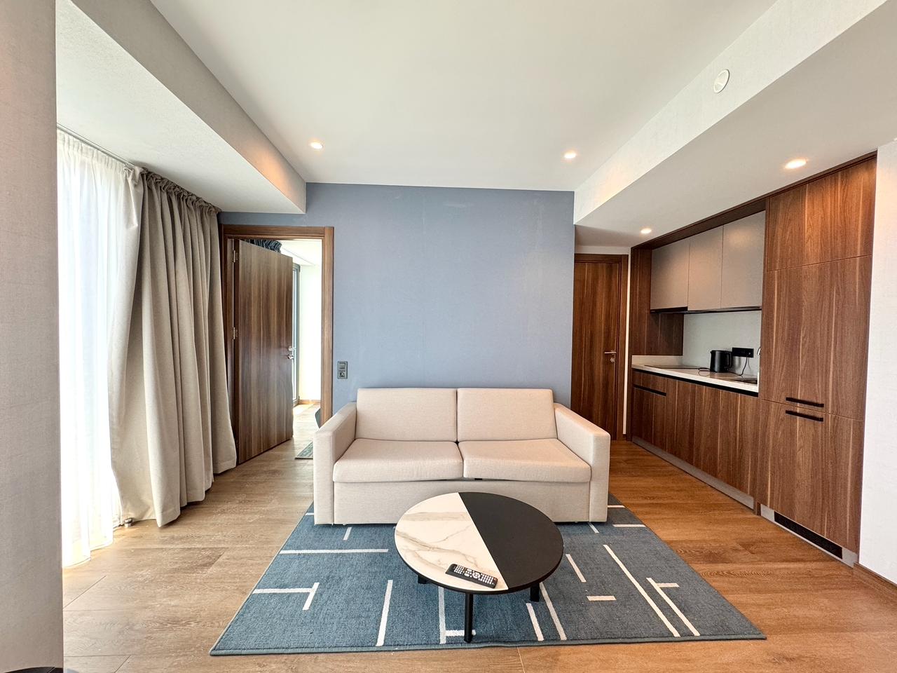 Two rooms apartment in Alliance Privilege
