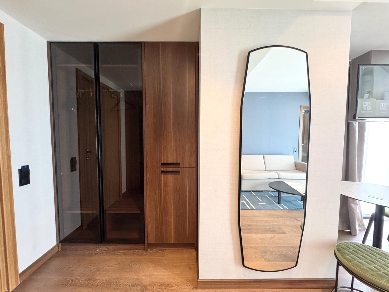 Two rooms apartment in Alliance Privilege
