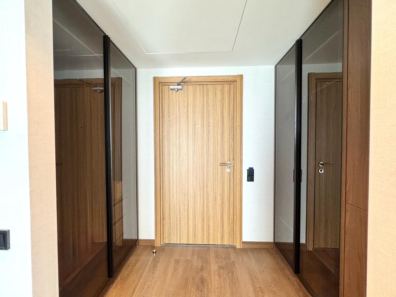 Two rooms apartment in Alliance Privilege