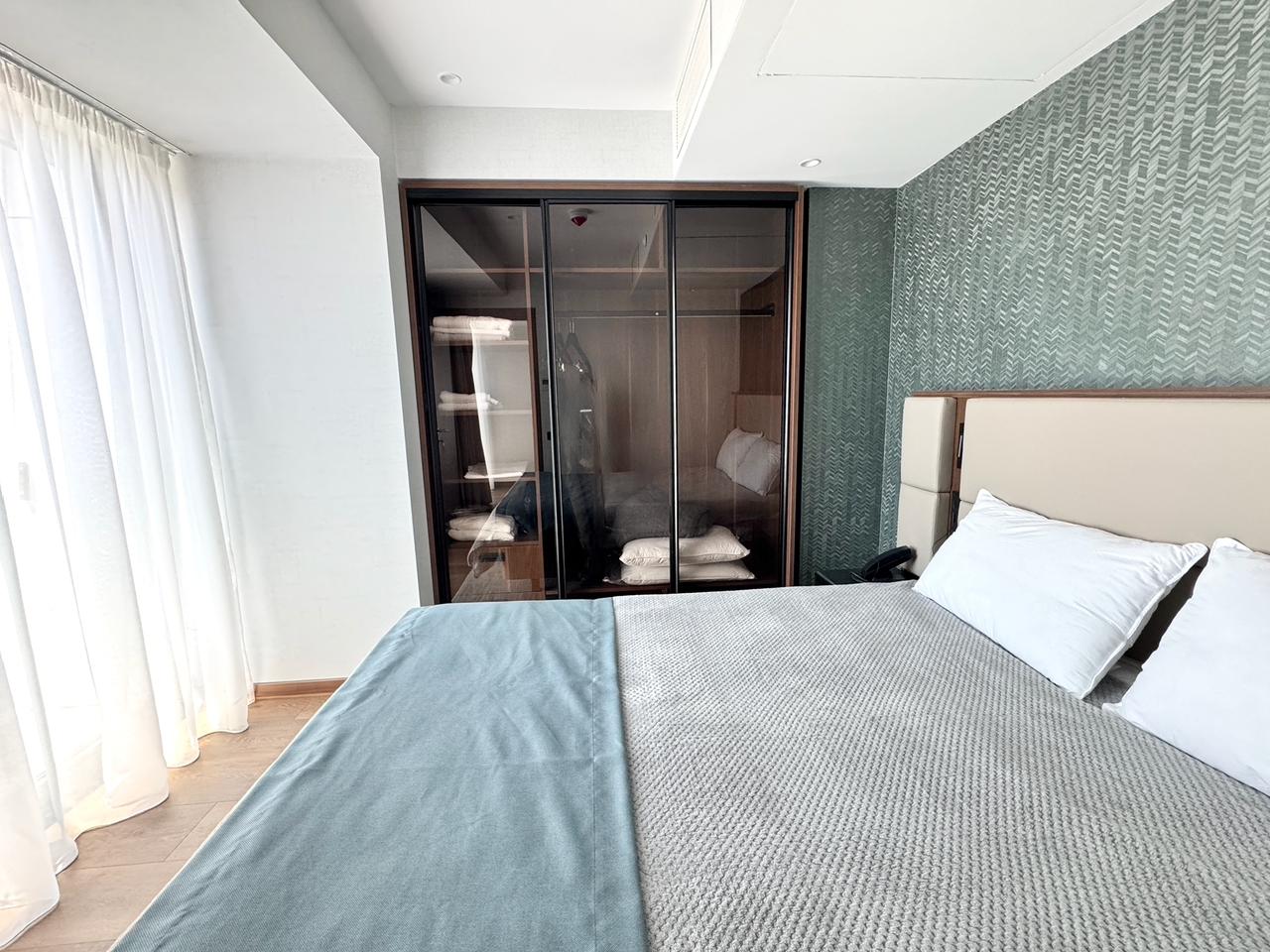 Two rooms apartment in Alliance Privilege