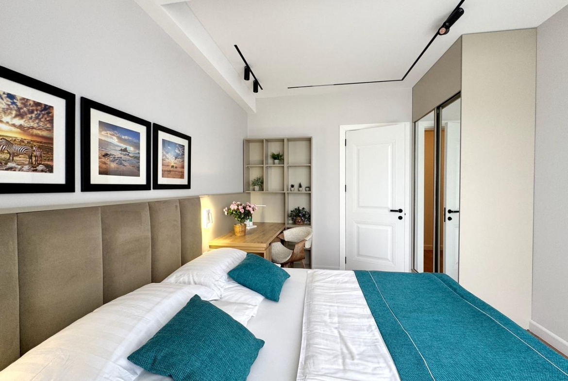 Three room apartment on the European Square in Batumi
