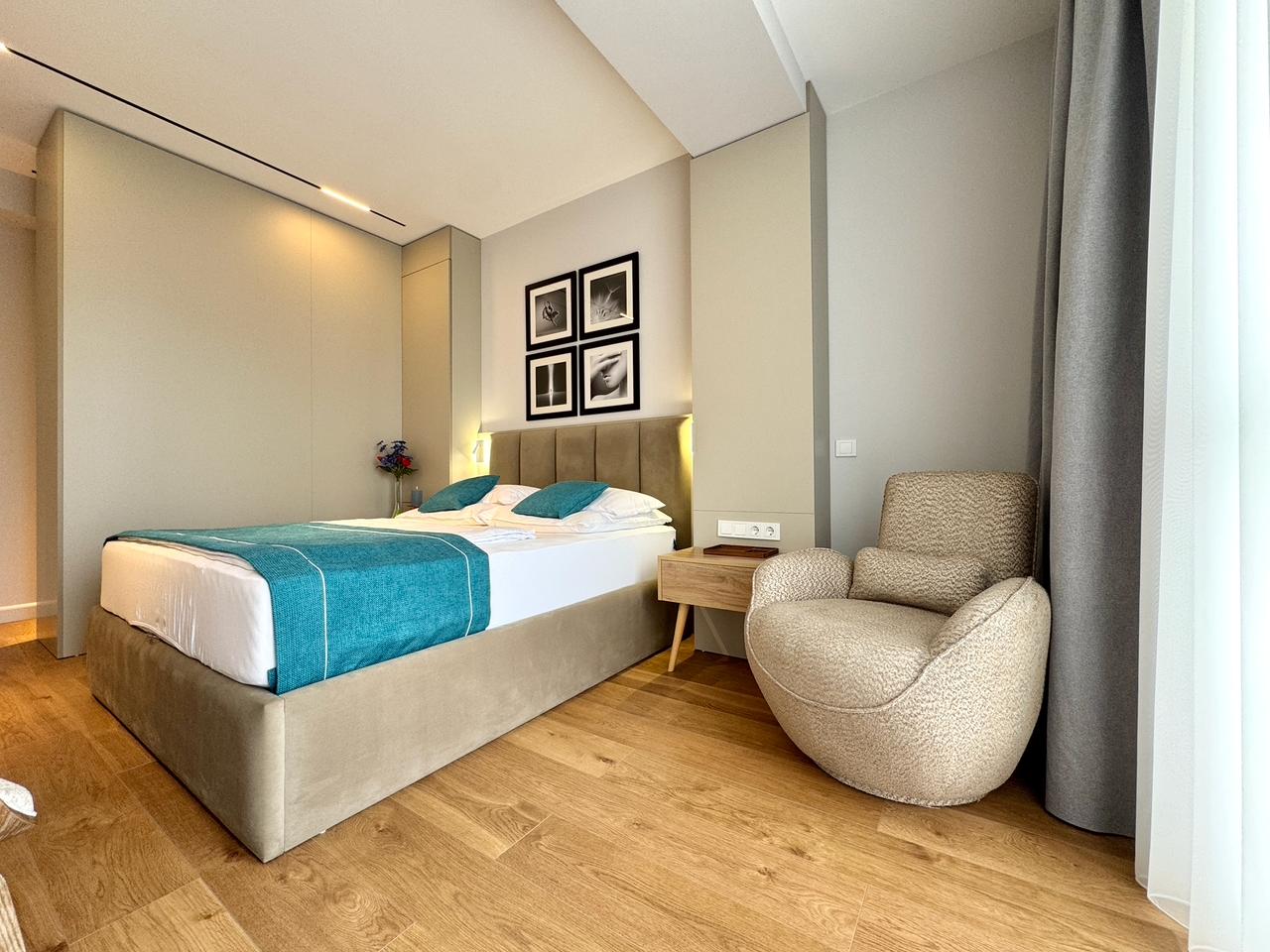 Three room apartment on the European Square in Batumi