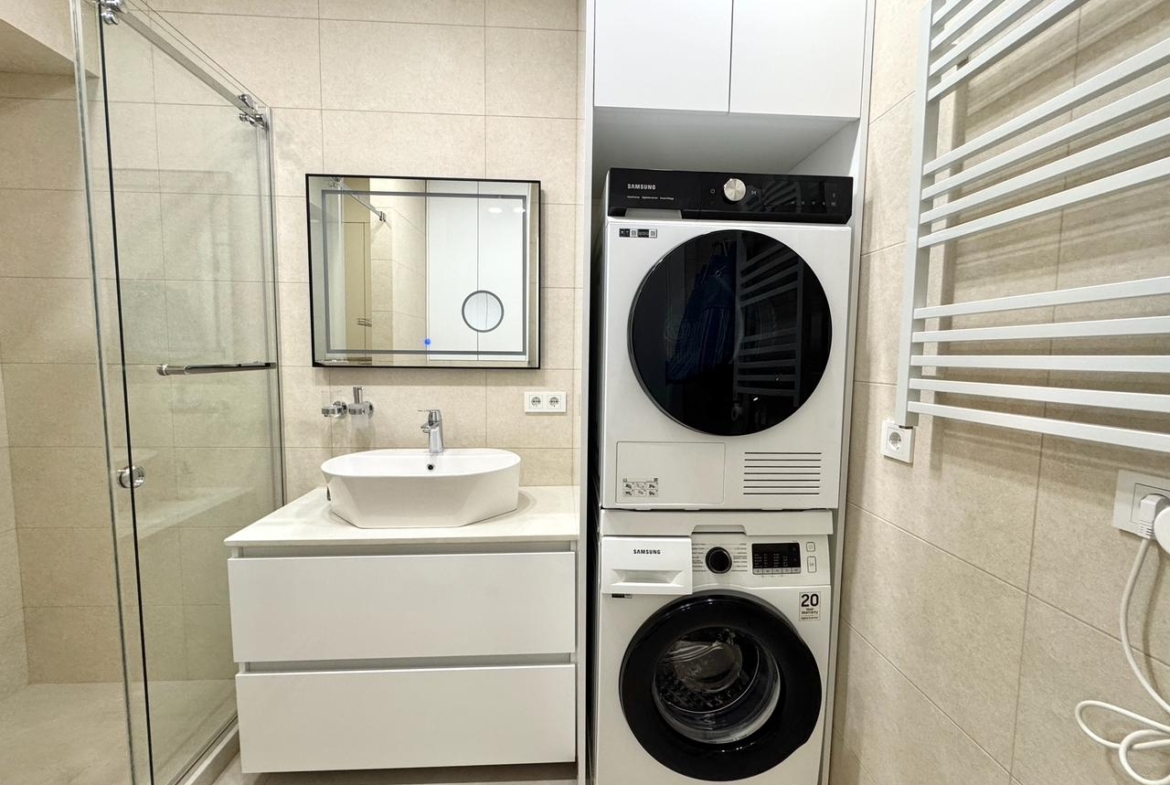 Three room apartment on the European Square in Batumi