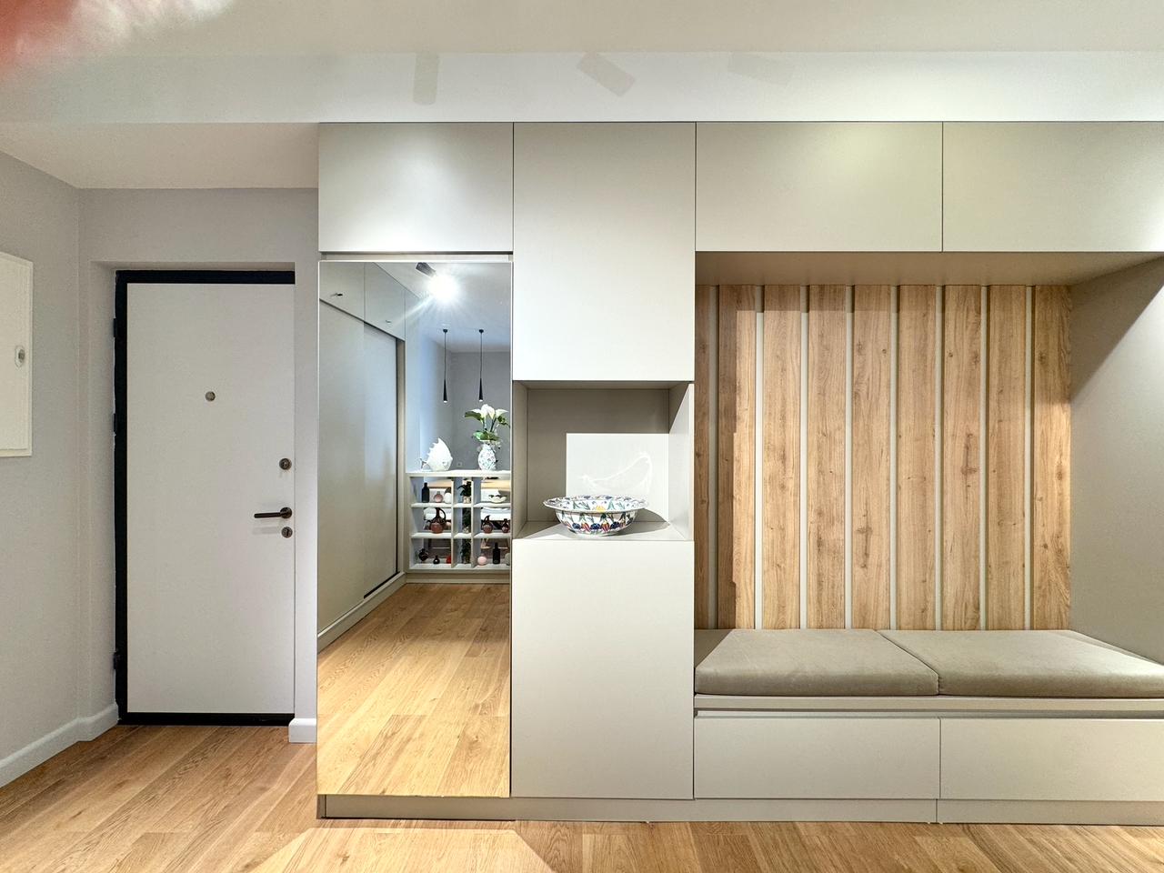 Three room apartment on the European Square in Batumi