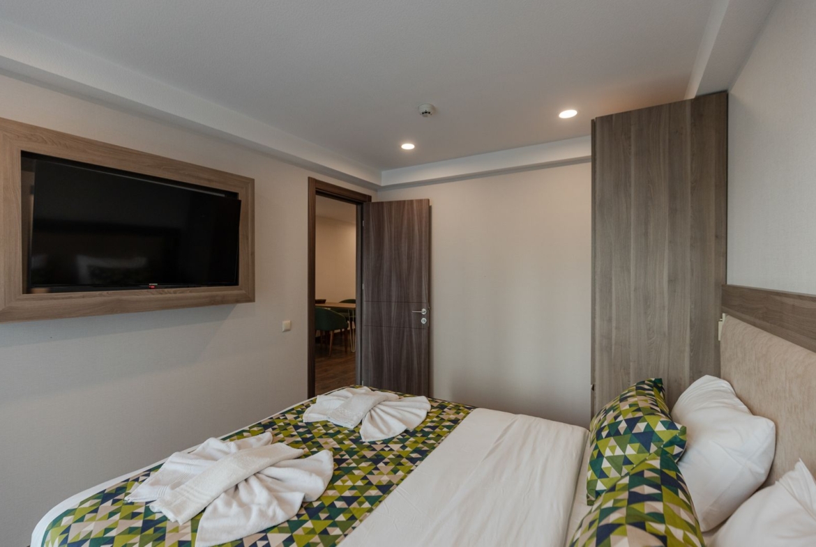 Two room apartment in Wyn Residence, Elt Building