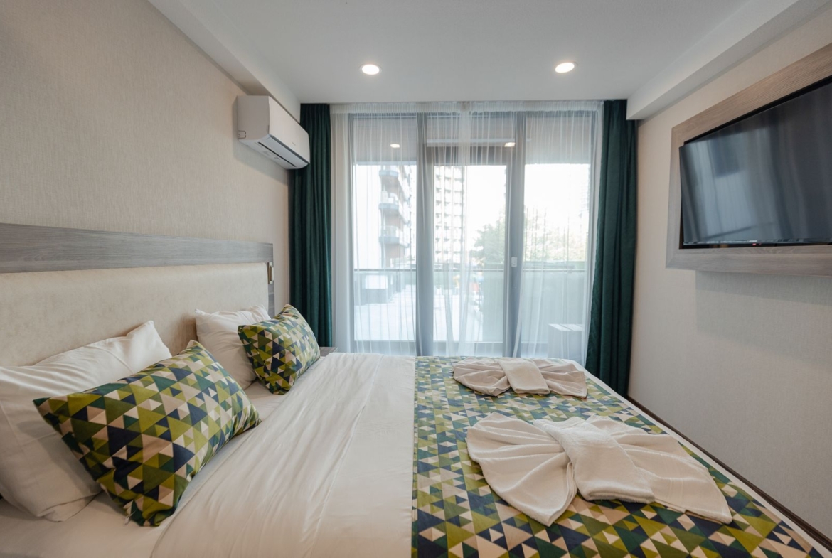 Two room apartment in Wyn Residence, Elt Building