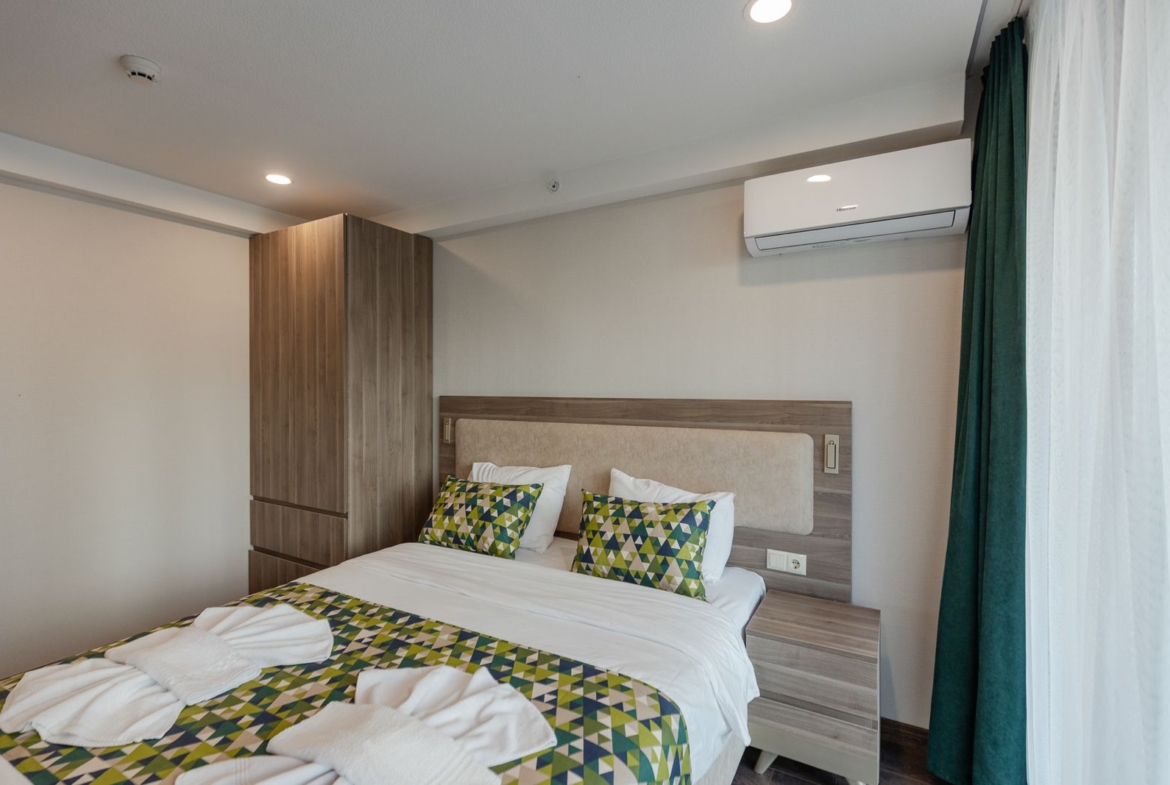 Two room apartment in Wyn Residence, Elt Building
