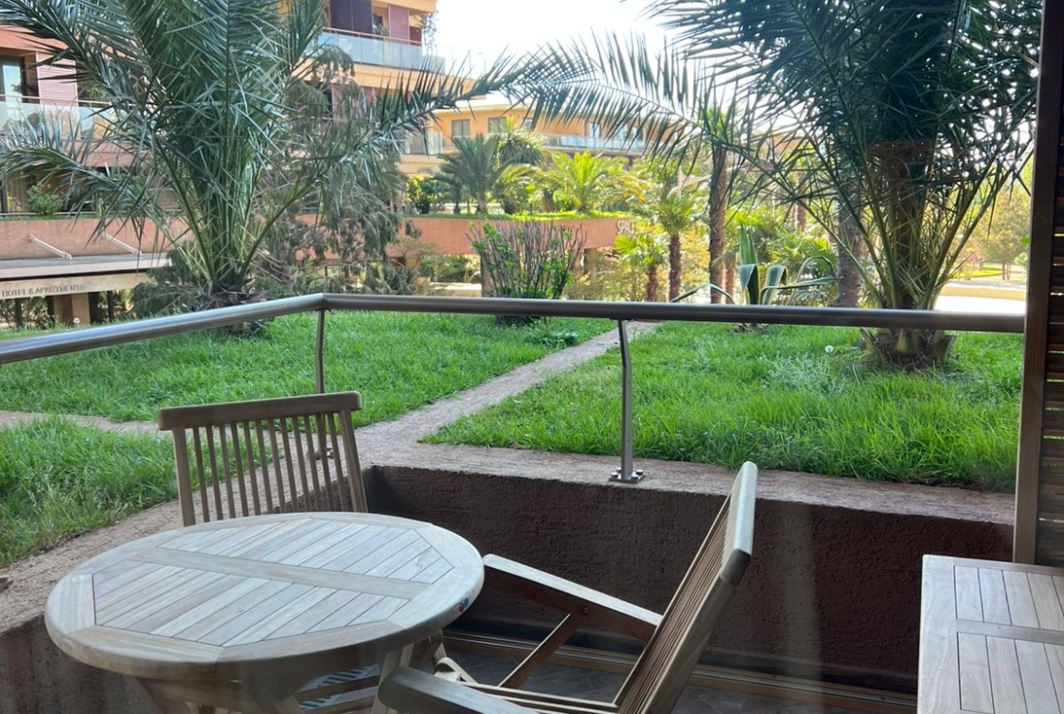 Two room apartment in Dream Land Oasis