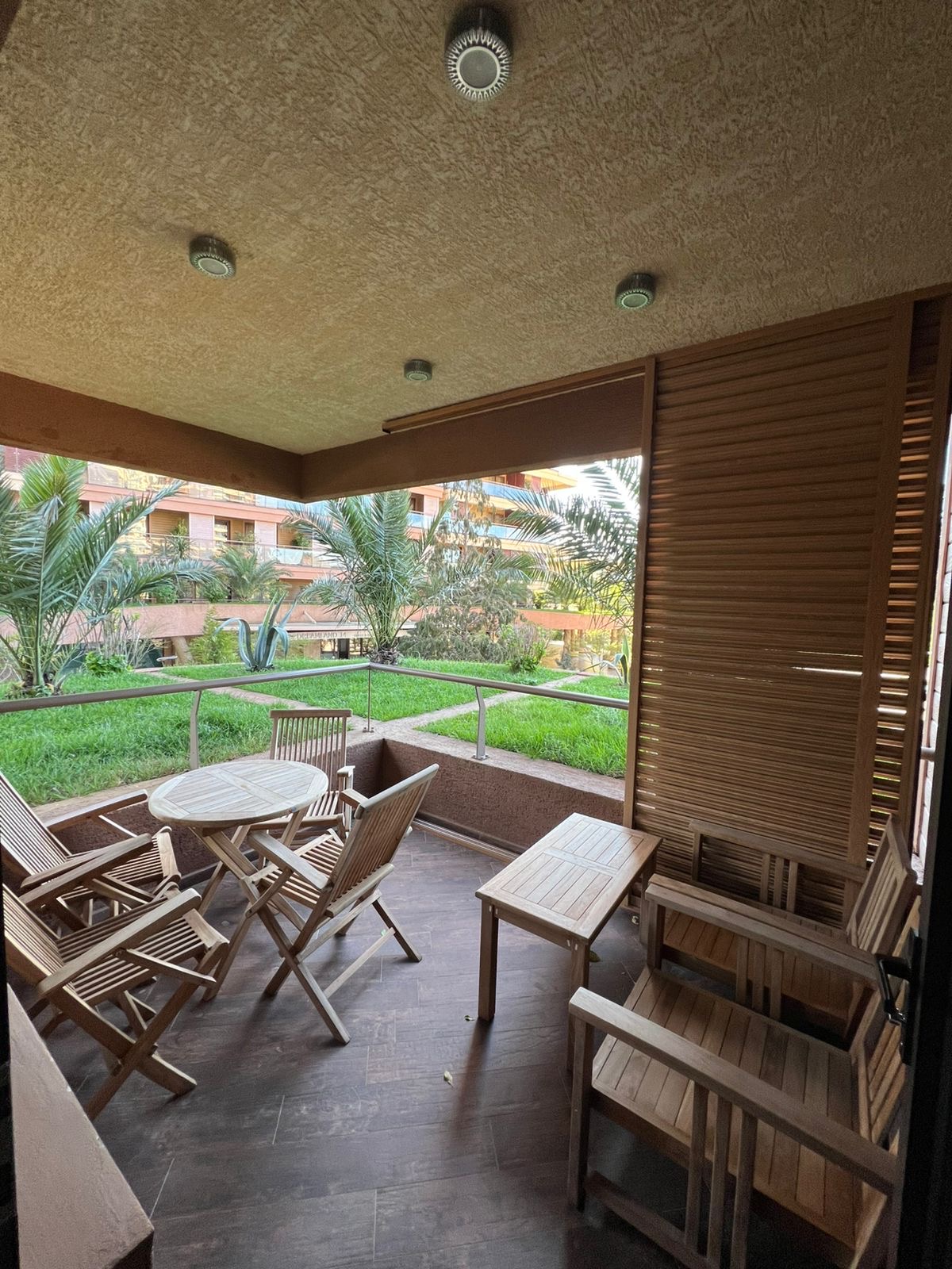 Two room apartment in Dream Land Oasis