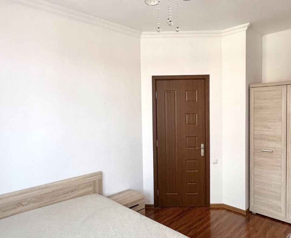 Two room apartment for sale on Chavchavadze street