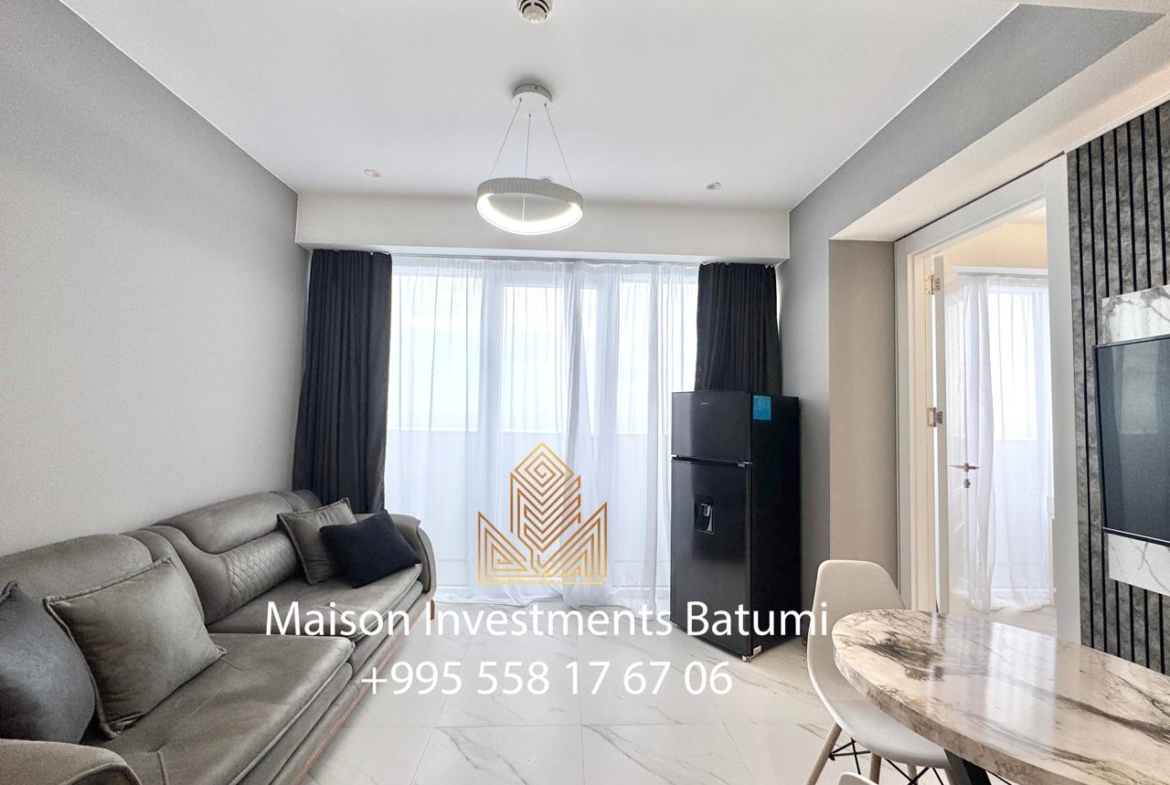 Two room apartment in Alliance Palace