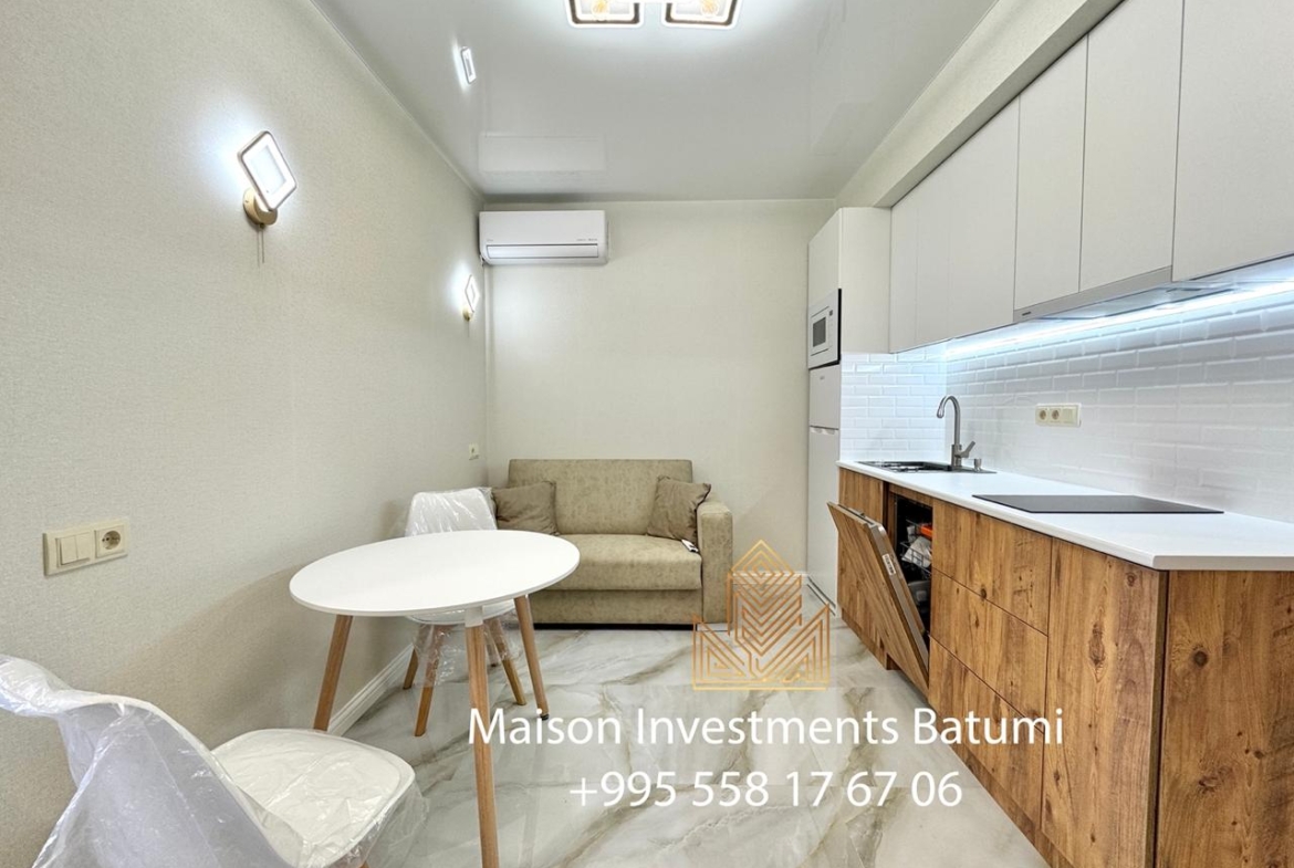 Two room apartment in Orbi Beach Tower