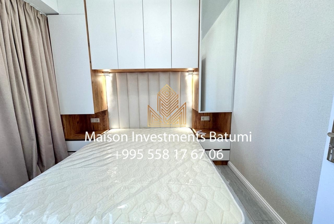 Two room apartment in Orbi Beach Tower