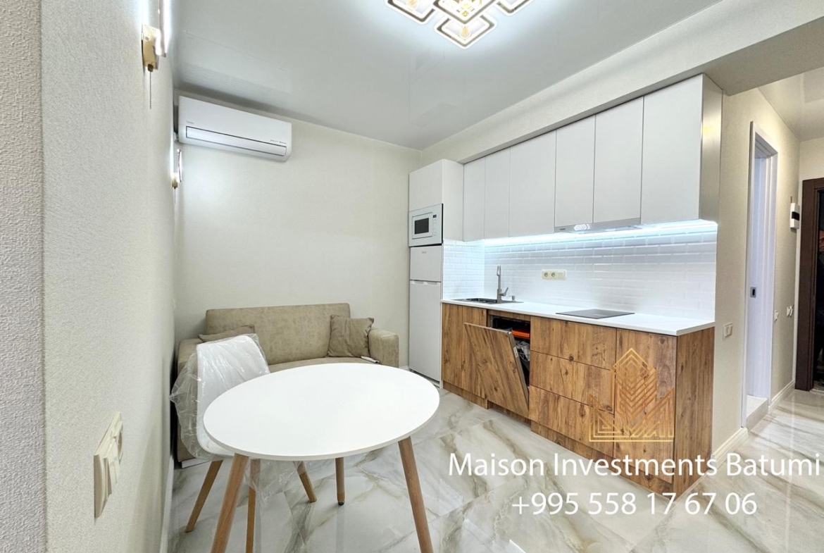 Two room apartment in Orbi Beach Tower