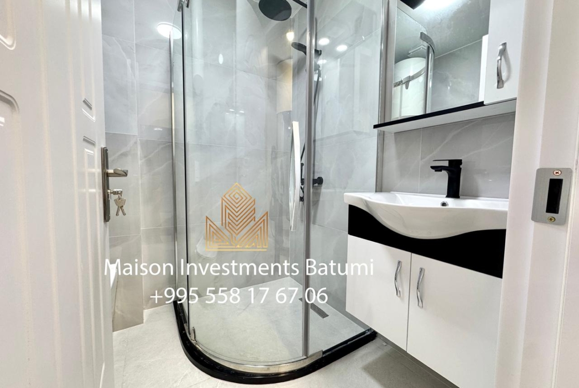 Two room apartment in Orbi Beach Tower