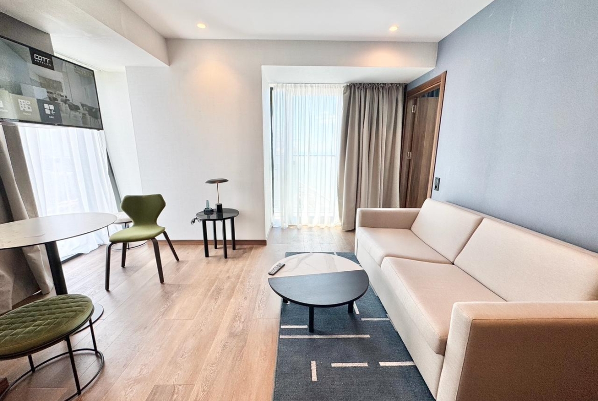 Two rooms apartment in Alliance Privilege