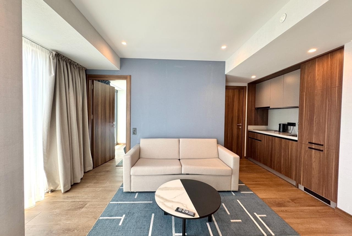 Two rooms apartment in Alliance Privilege