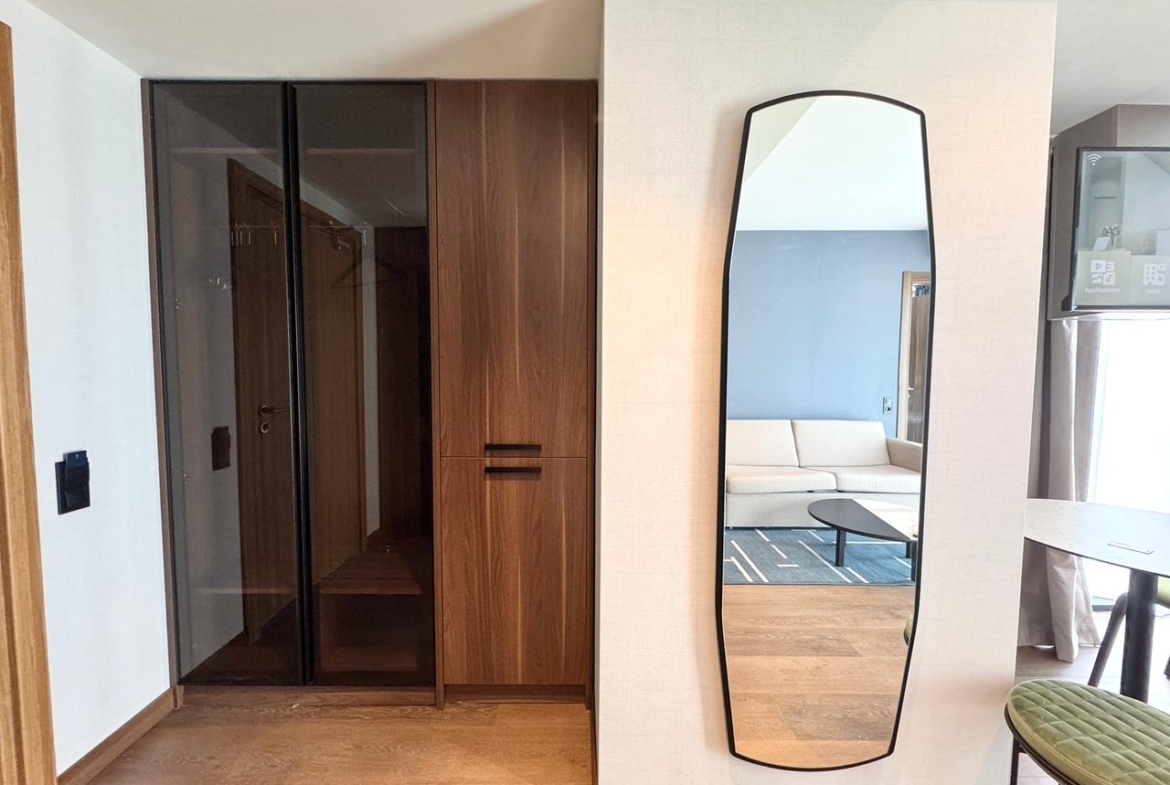 Two rooms apartment in Alliance Privilege