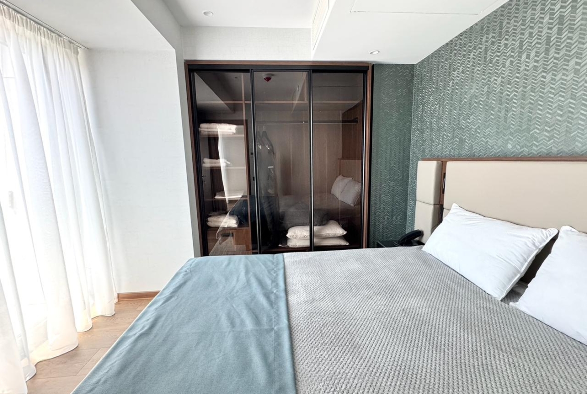 Two rooms apartment in Alliance Privilege