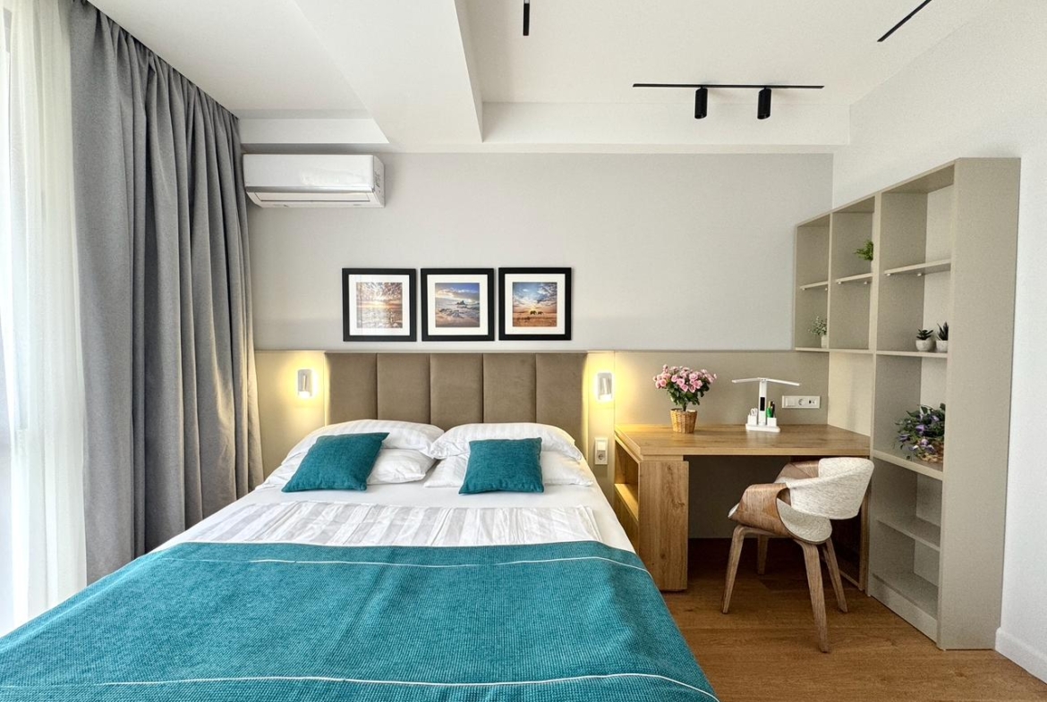 Three room apartment on the European Square in Batumi
