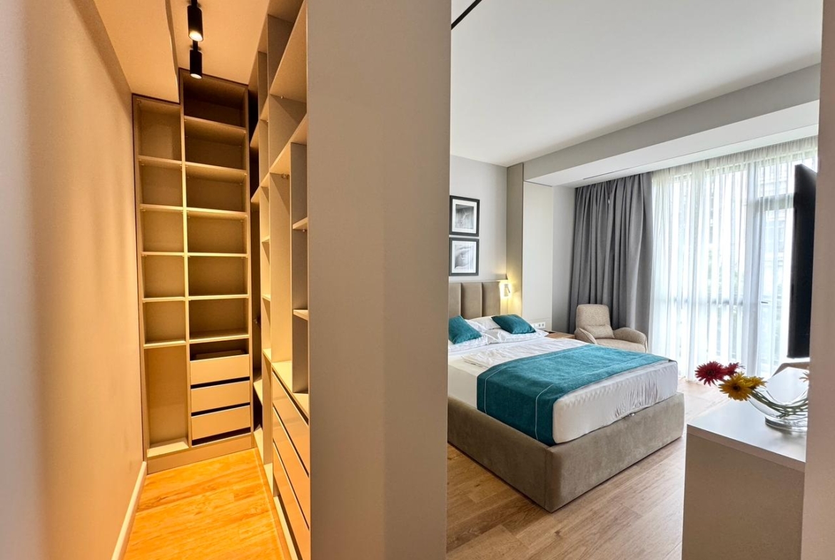 Three room apartment on the European Square in Batumi