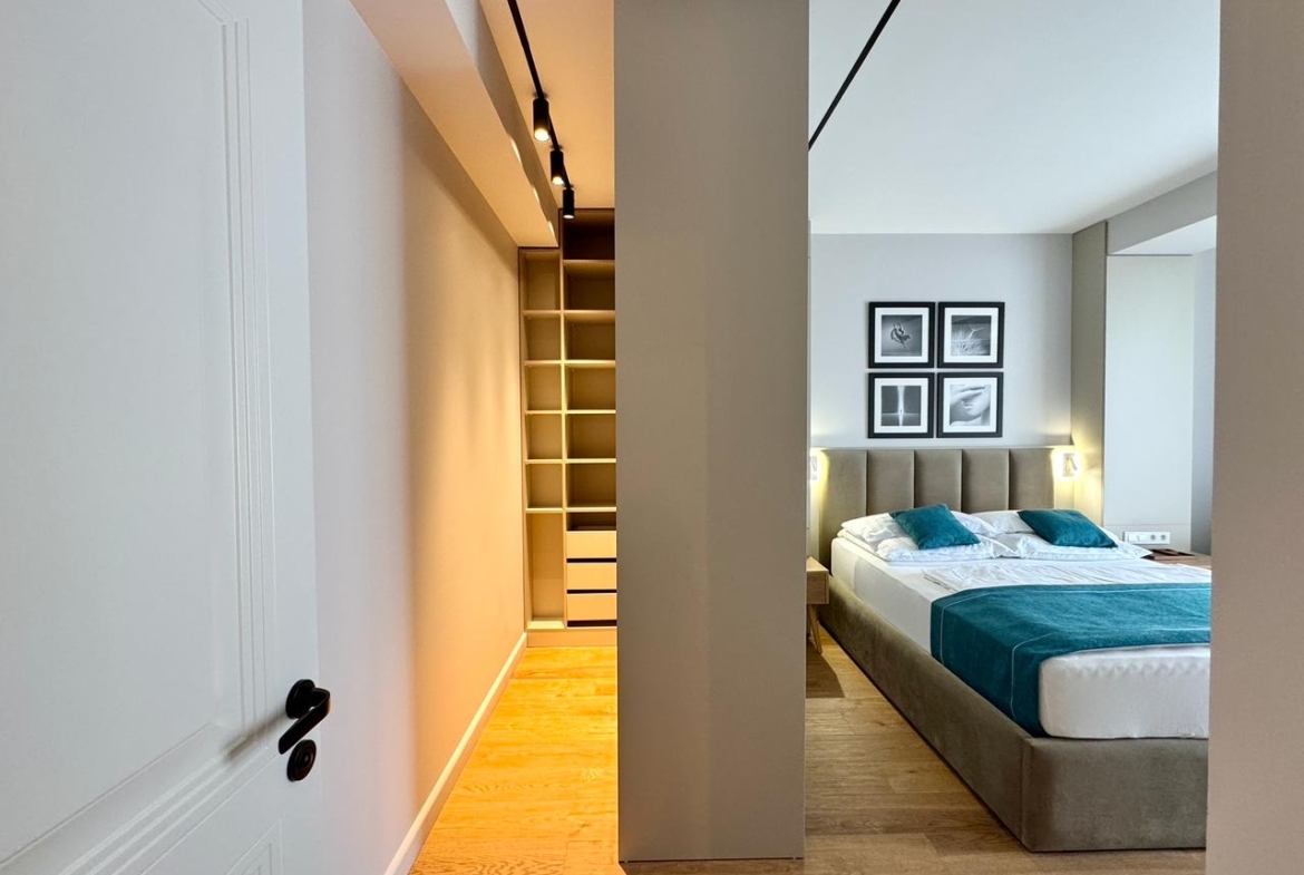 Three room apartment on the European Square in Batumi