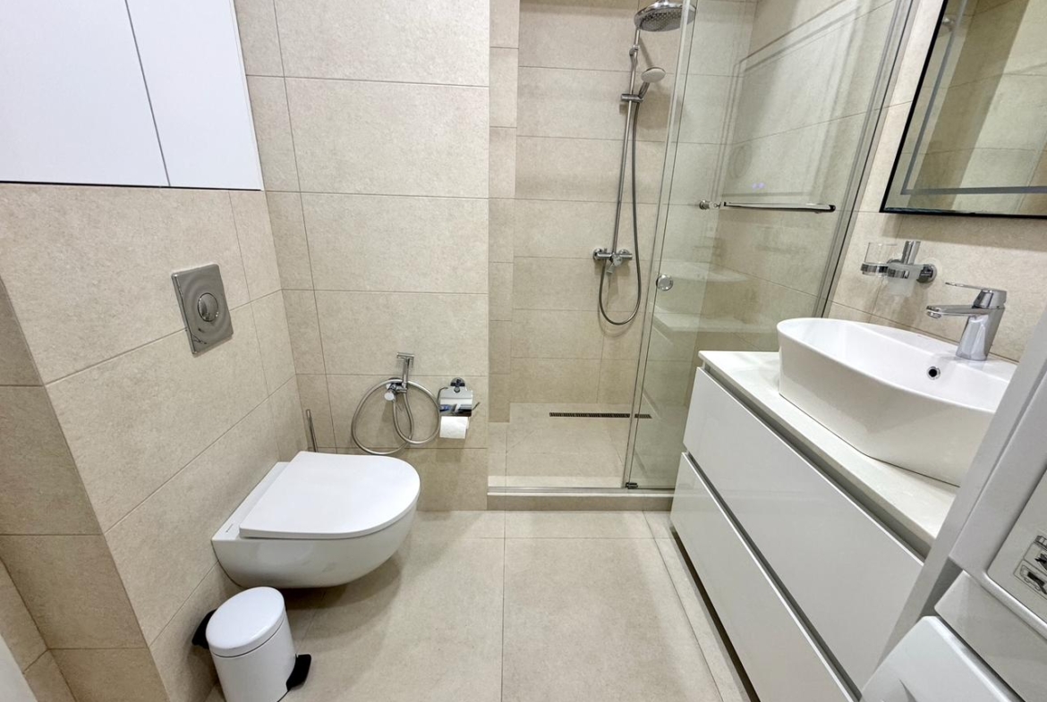 Three room apartment on the European Square in Batumi