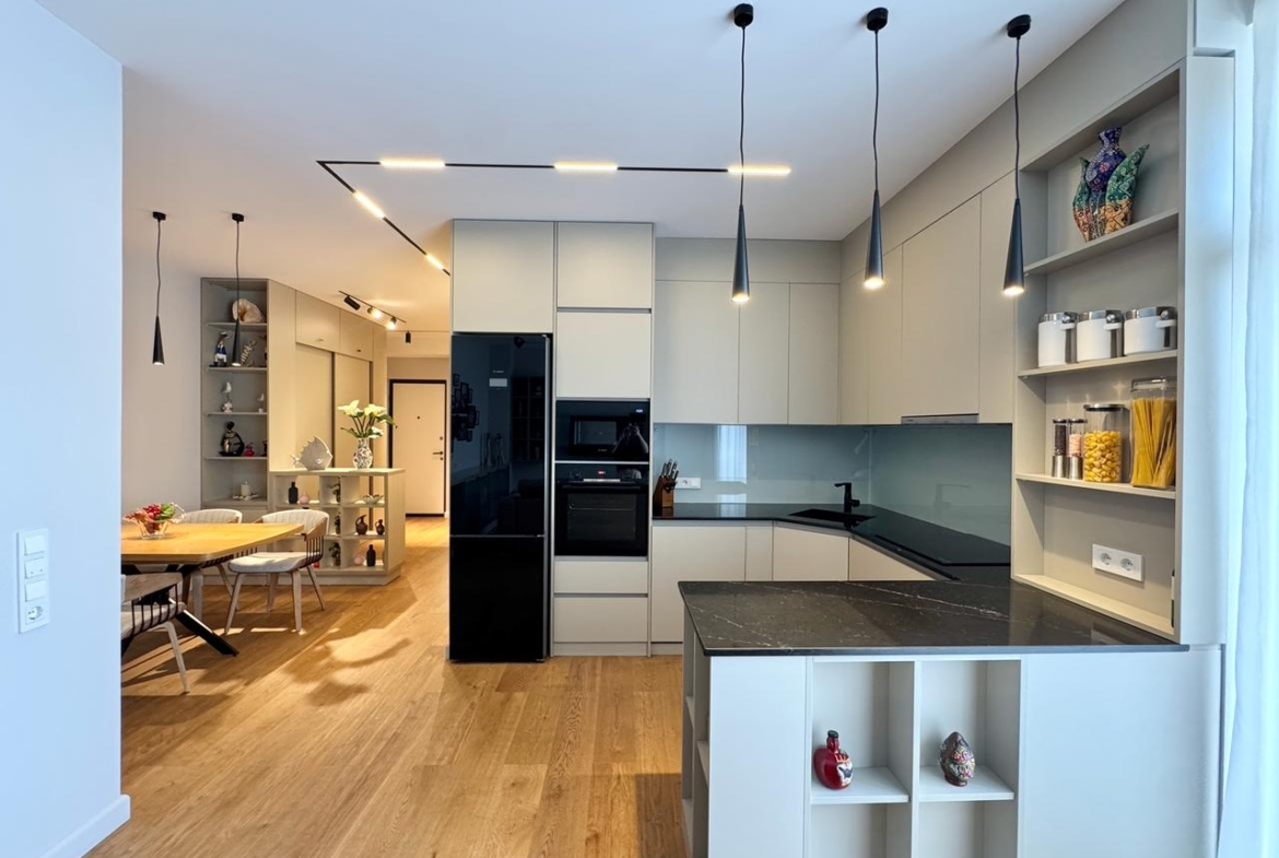 Three room apartment on the European Square in Batumi