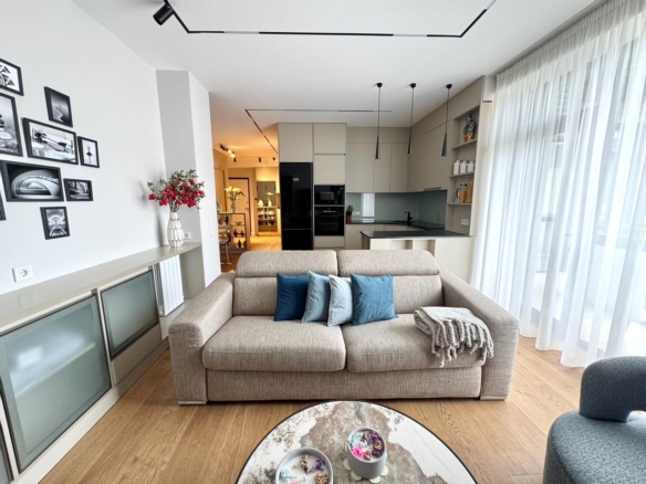 Three room apartment on the European Square in Batumi