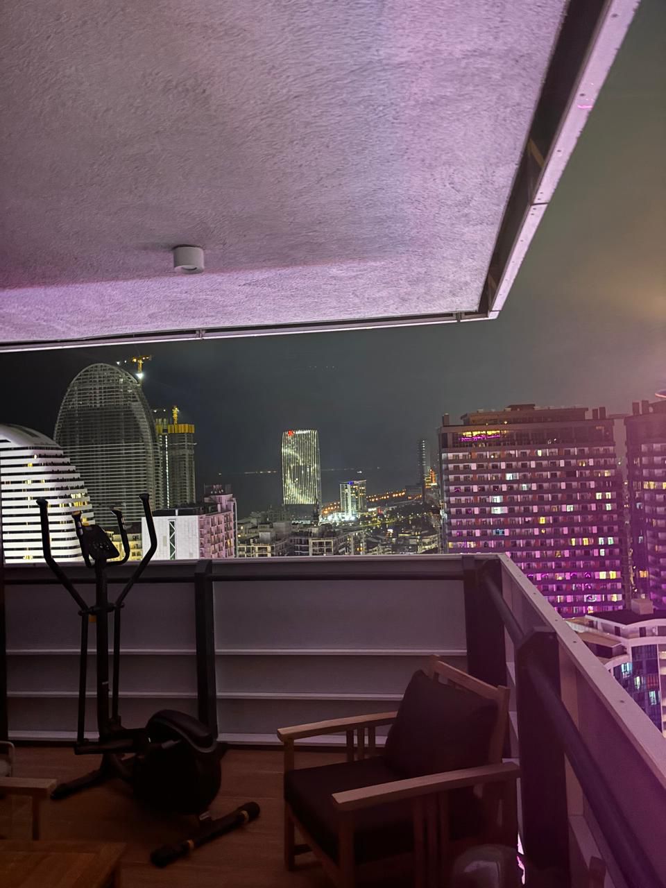 Three room apartment in Orbi City D2