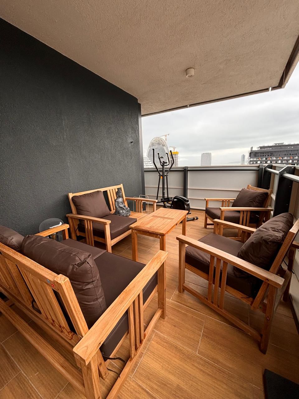 Three room apartment in Orbi City D2