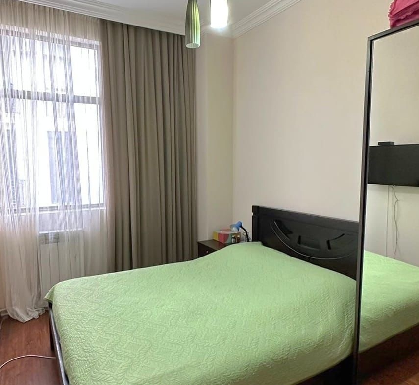 Three room apartment on Rustaveli avenue, old Batumi
