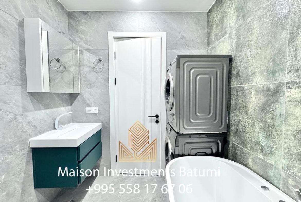 Three room apartment in Bagrationi Residence