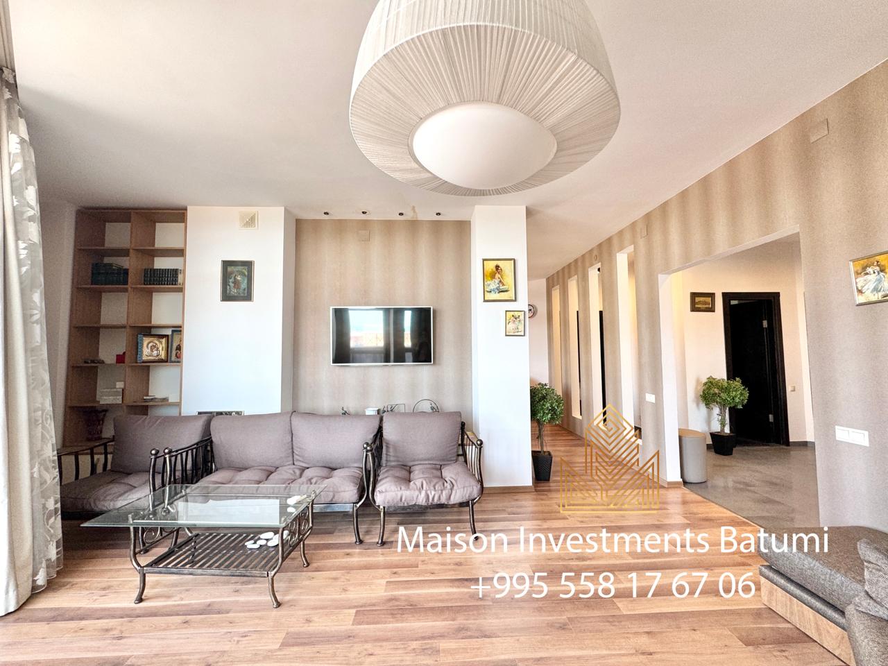 IMAGE 2026-06-20 11:37:51 Four room apartment on Rustavelli avenue, Batumi