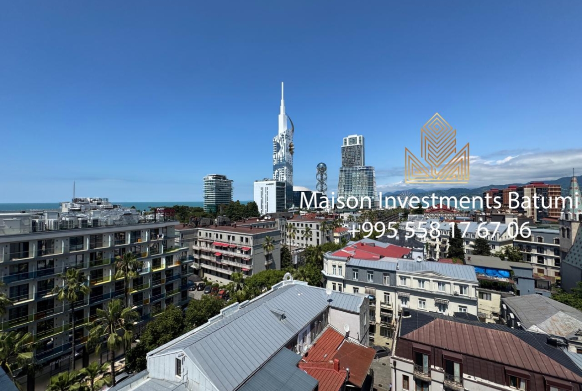 Four room apartment on Rustavelli avenue, Batumi