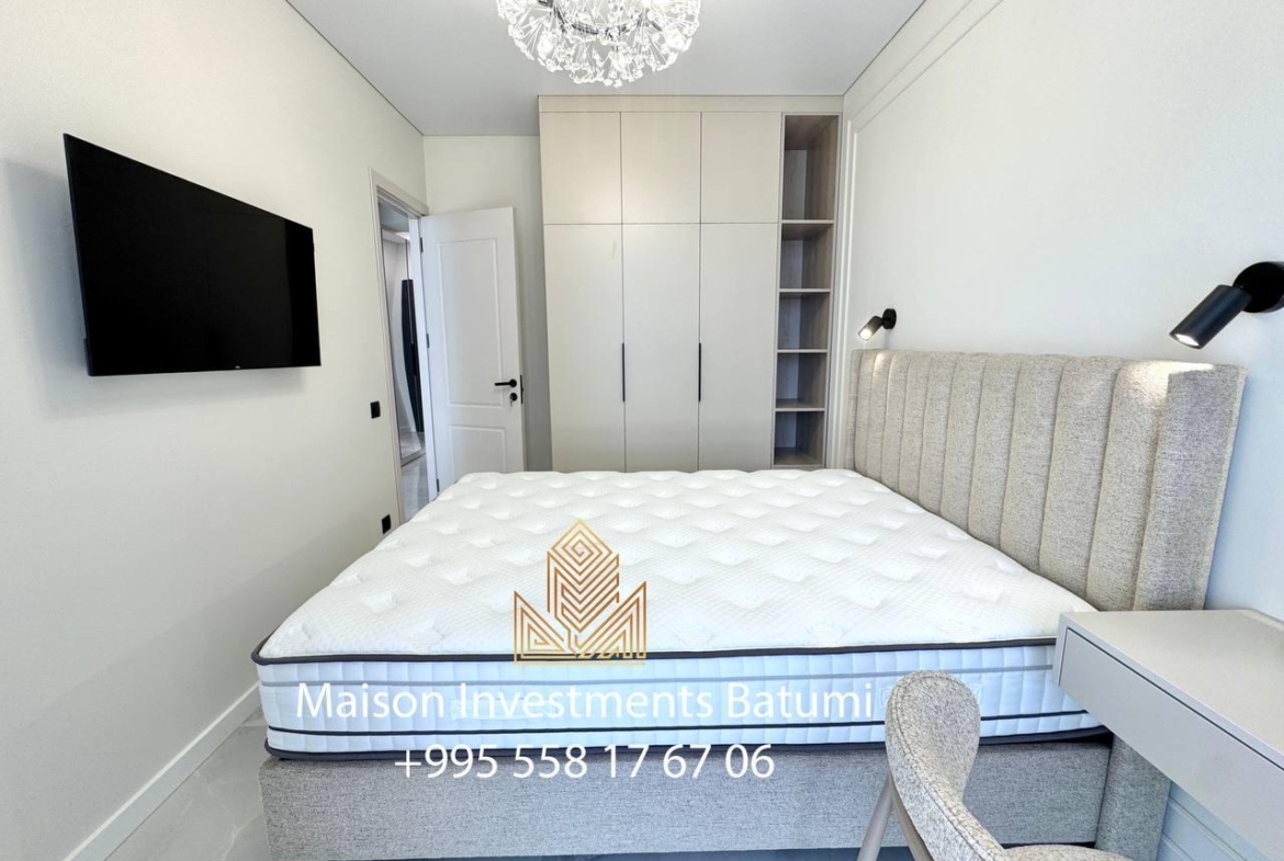 Three room apartment in Bagrationi Residence