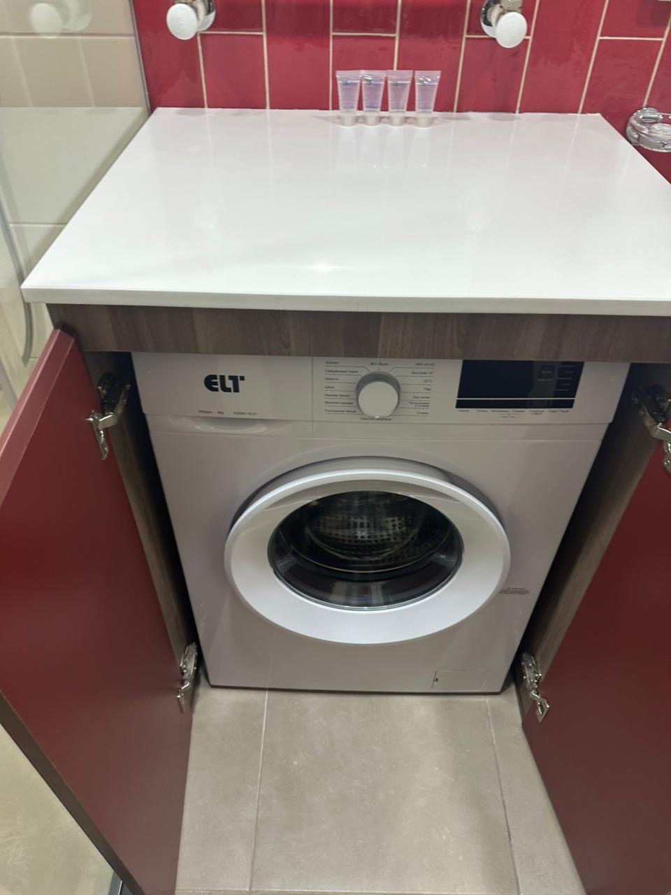 de4e514e-4cf4-4435-bd26-ed43cd3c8910 Studio for sale in Sunset, Elt Building