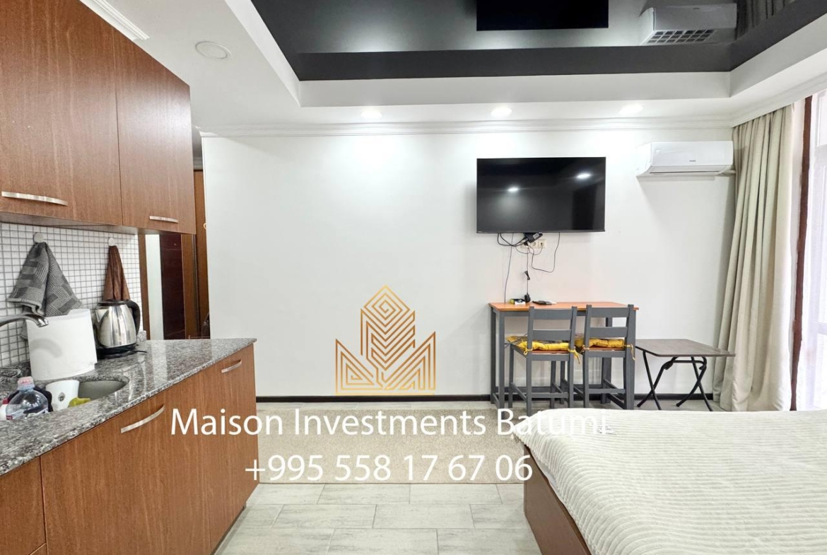 Studio for sale in Old Batumi, 6 May Park