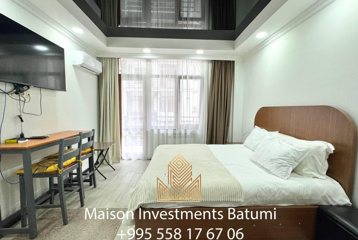 Studio for sale in Old Batumi, 6 May Park