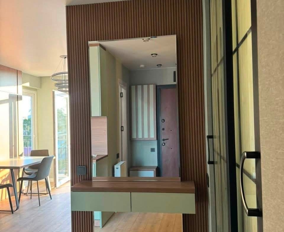 Three room apartment in Mtz residence