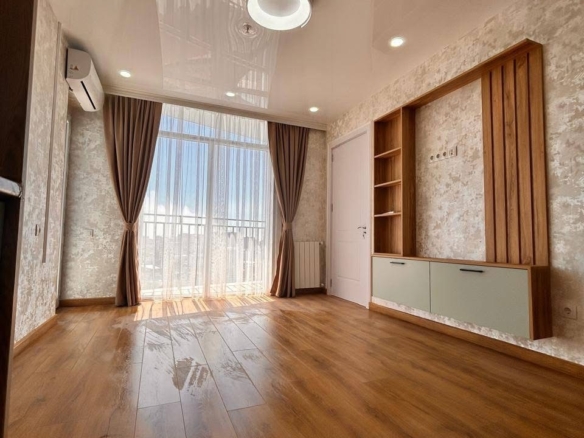 Three room apartment in Mtz Residence