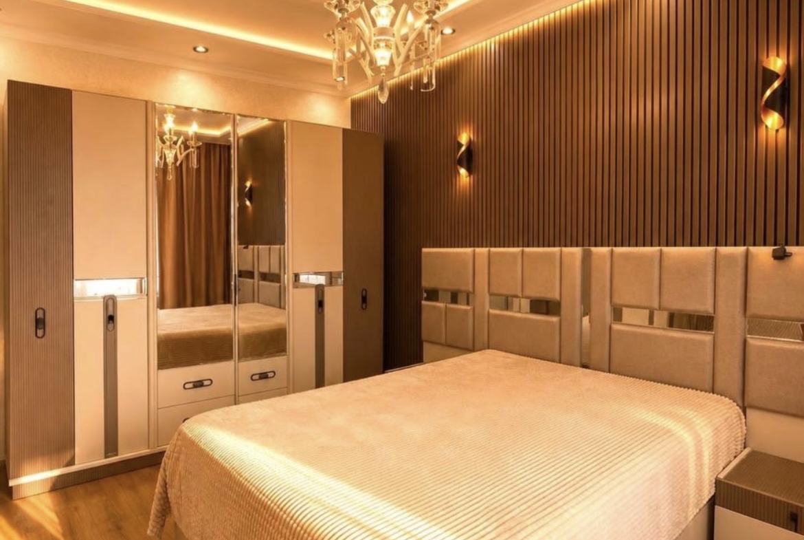 Four room apartment in old Batumi