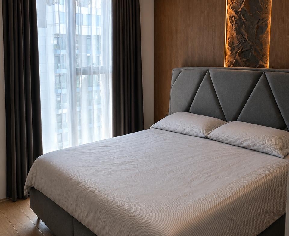 Three room apartment in Black sea towers