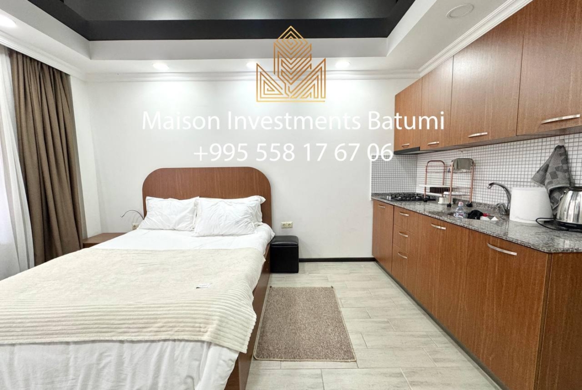 Studio for sale in Old Batumi, 6 May Park
