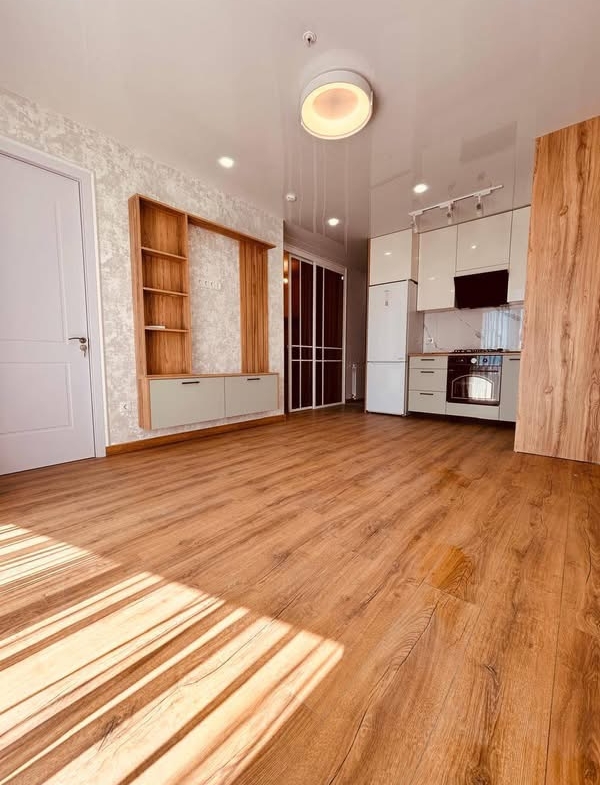 Three room apartment in Mtz Residence
