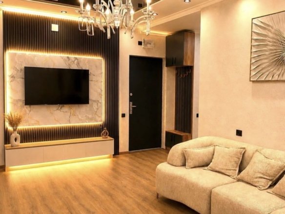 Four room apartment in old Batumi
