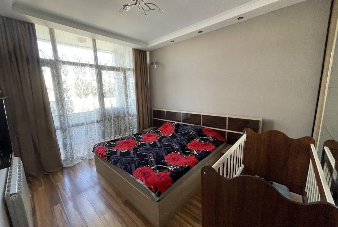 Two room apartment on Rustaveli avenue