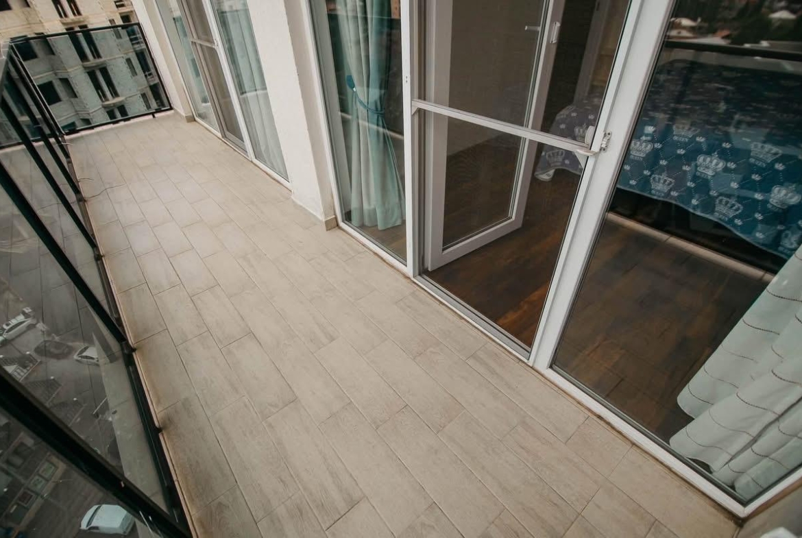 Three room apartment in old part of Batumi