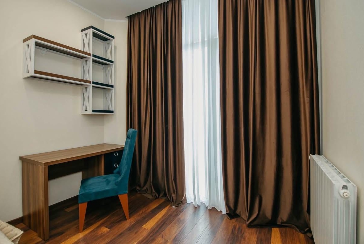 Three room apartment in old part of Batumi