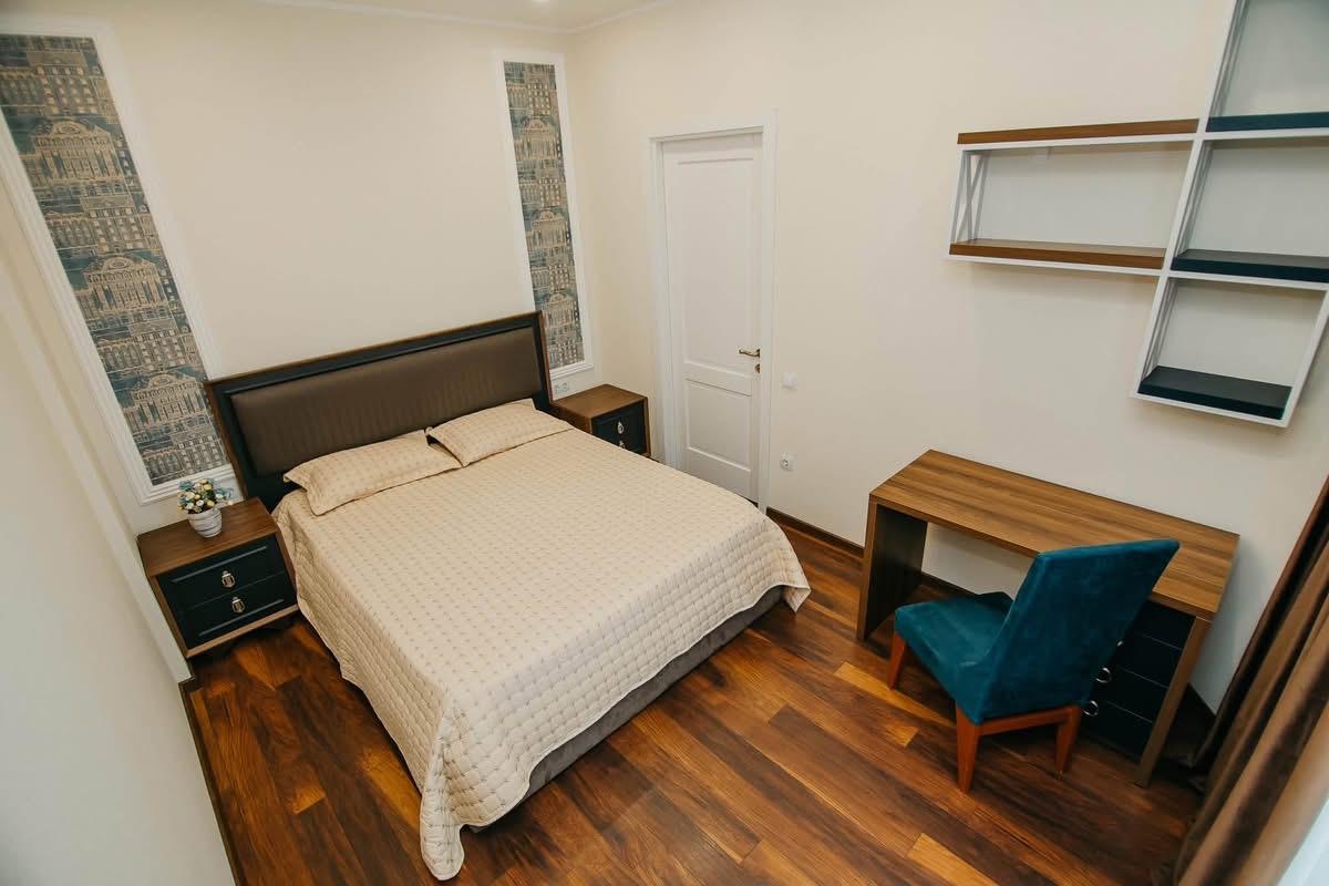 IMAGE 2026-08-04 22:29:19 Three room apartment in old part of Batumi